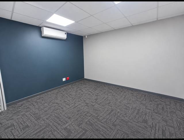 270M² OFFICE TO LET IN WOODMEAD